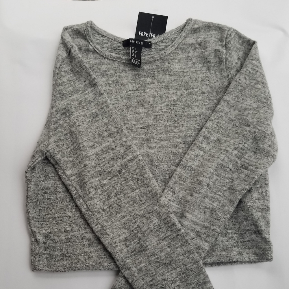 Forever 21 crop long sleeve shirt